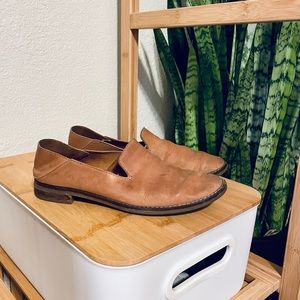 Sperry Leather Loafer Women’s 6